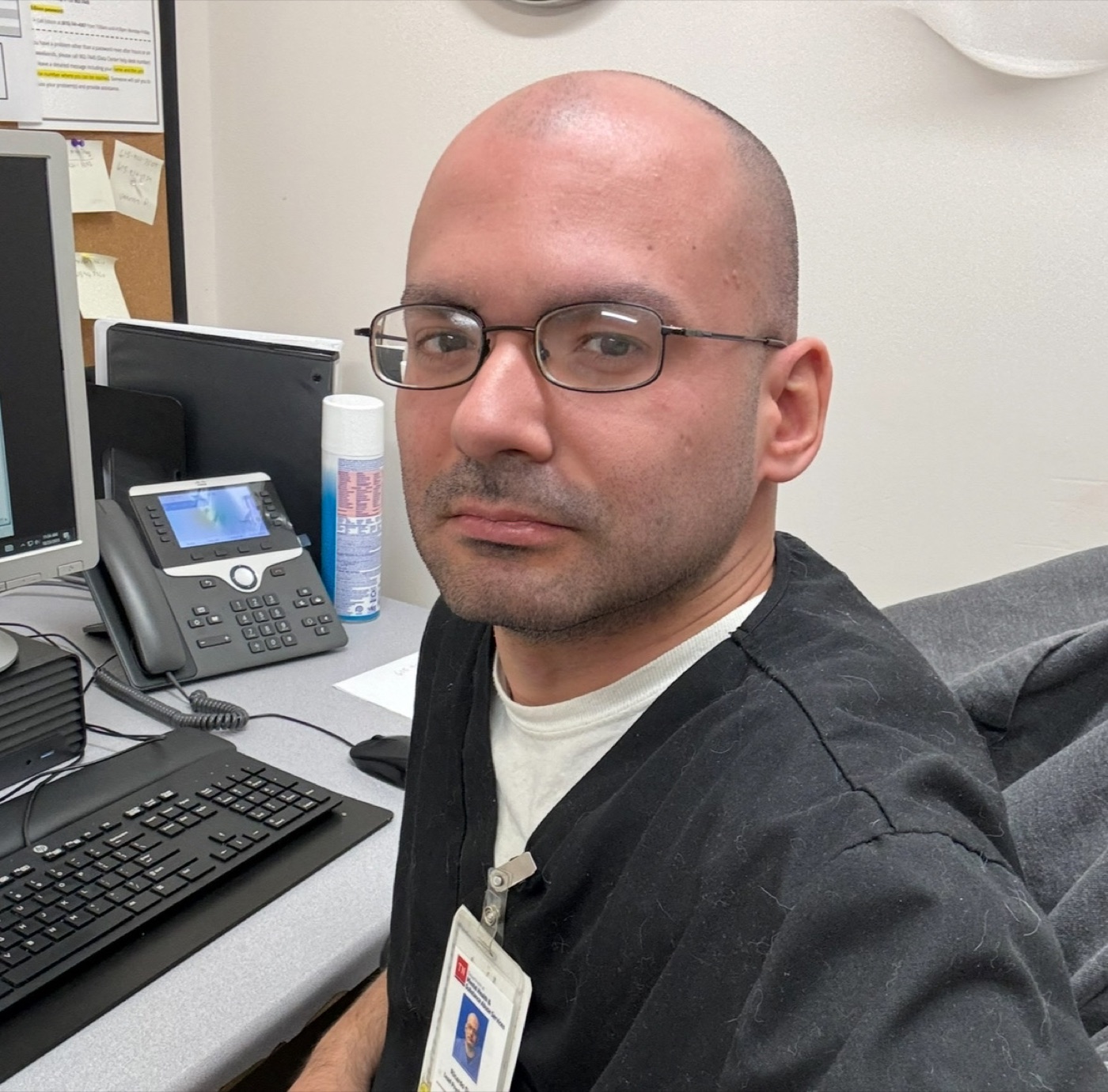 Ricardo Donato working in a clinical mental health setting